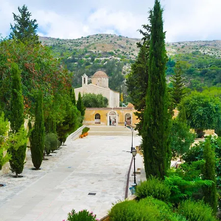 Adorable 1-bedroom Holiday With Balcony All Yours Διαμέρισμα *